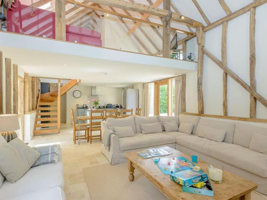 Stride'S Barn Villa Whiteparish Bagian luar foto