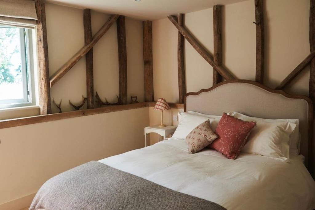 Stride'S Barn Villa Whiteparish Bagian luar foto